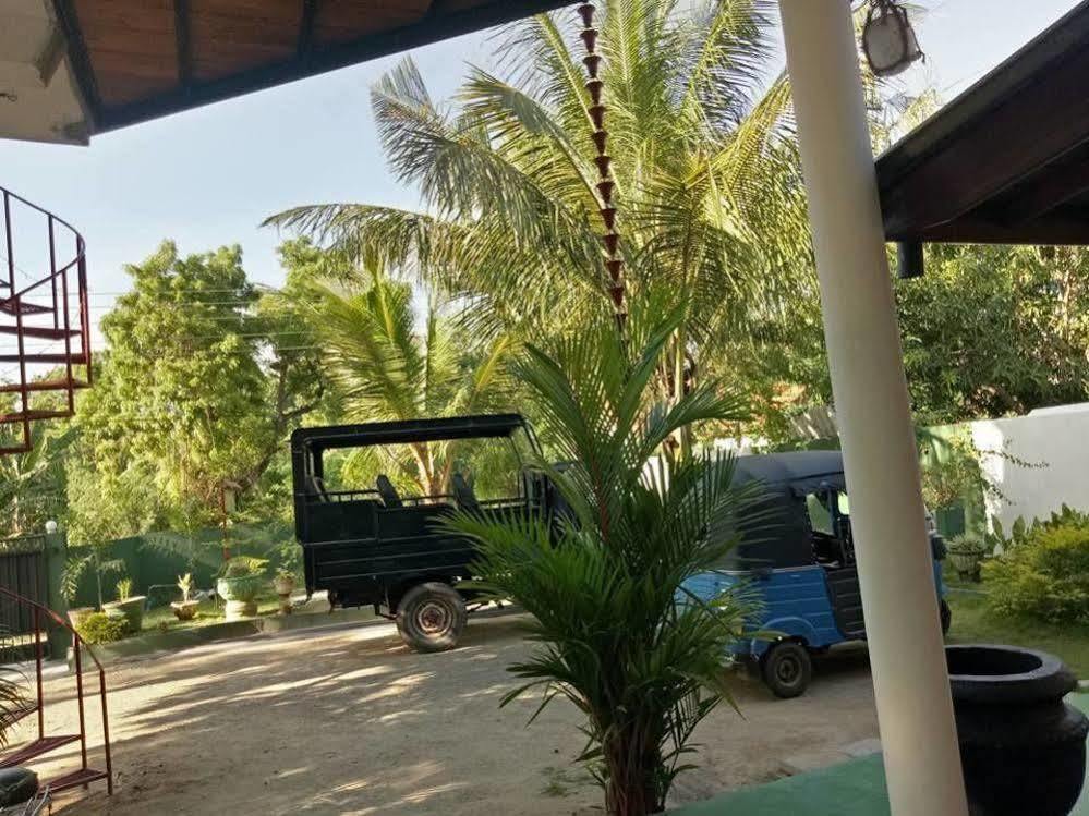 Sanoga Holiday Resort ทิซซามาฮารามา ภายนอก รูปภาพ