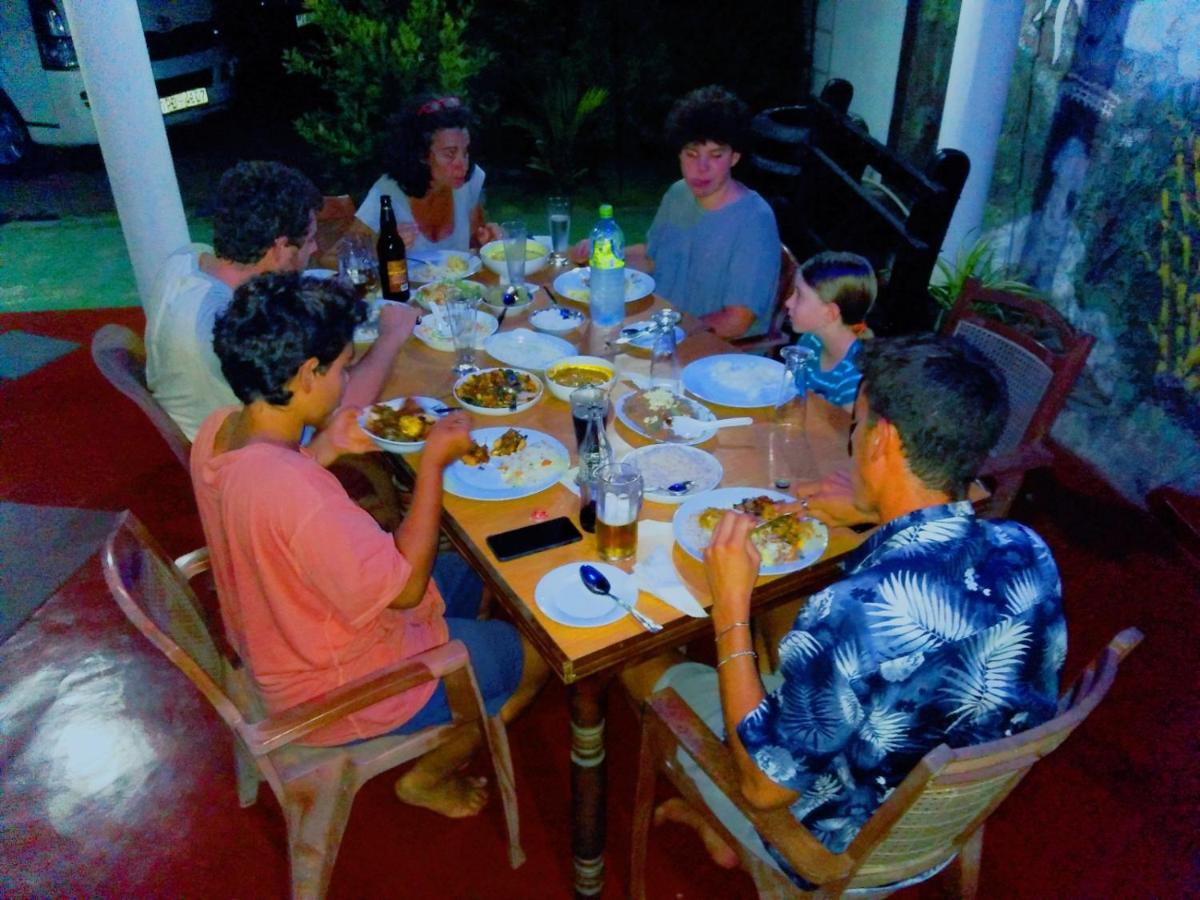 Sanoga Holiday Resort ทิซซามาฮารามา ภายนอก รูปภาพ